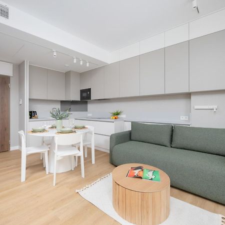 Exceptional Business Apartments By Noclegi Renters 바르샤바 외부 사진