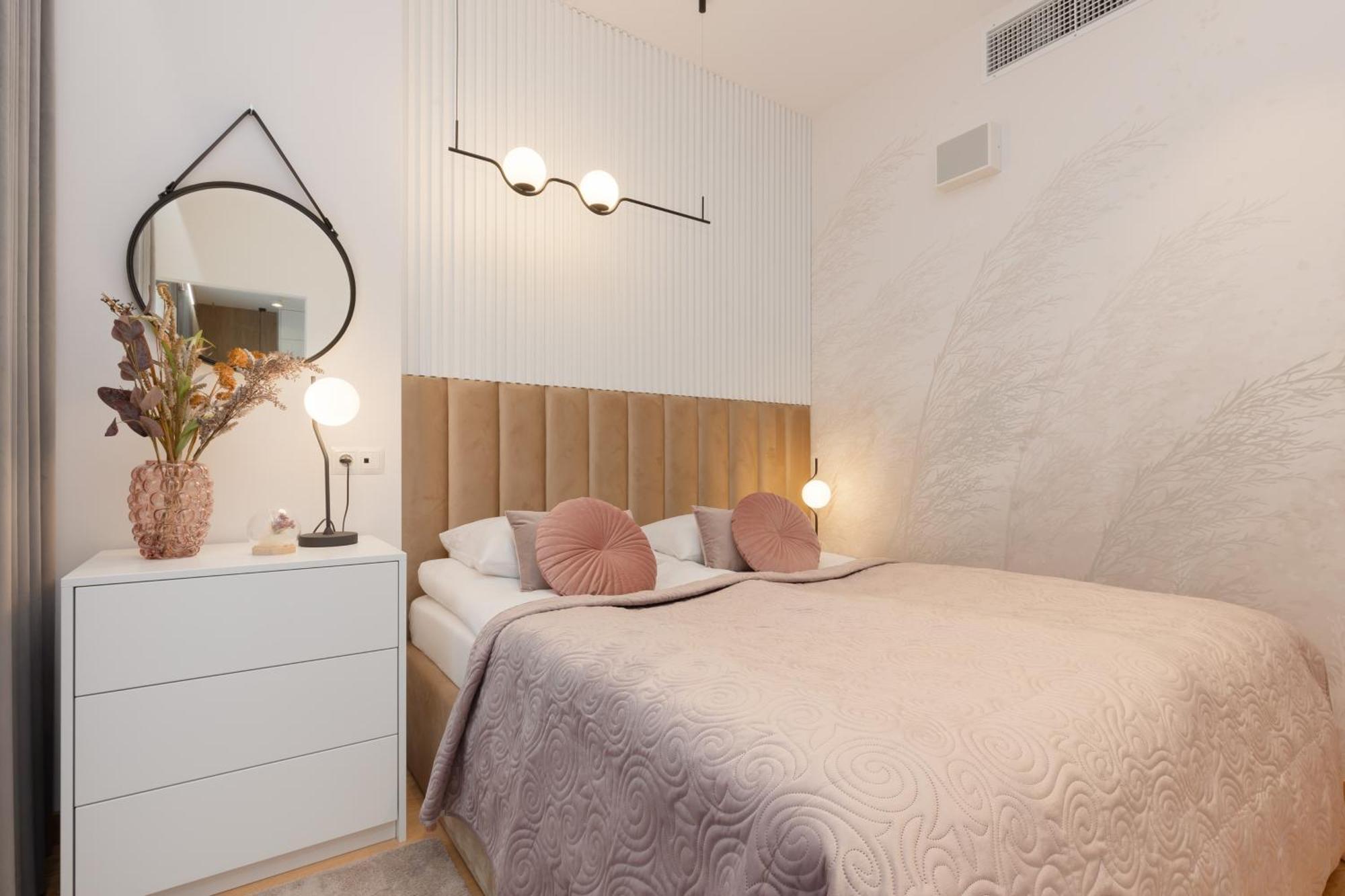 Exceptional Business Apartments By Noclegi Renters 바르샤바 외부 사진