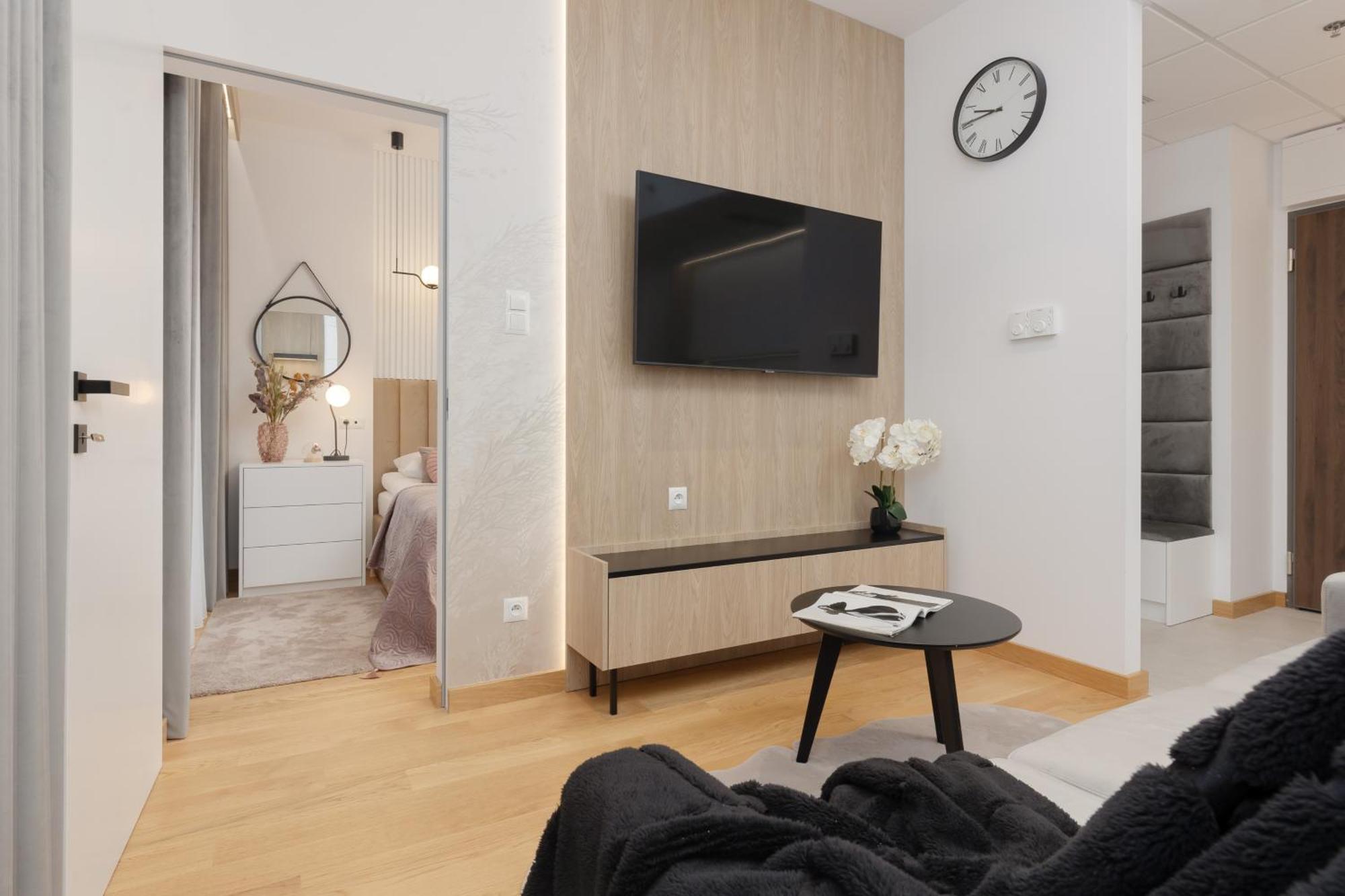 Exceptional Business Apartments By Noclegi Renters 바르샤바 외부 사진
